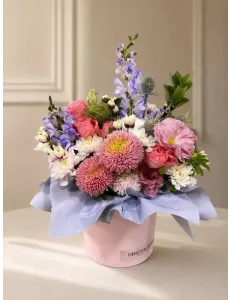 Розовый фарфор
